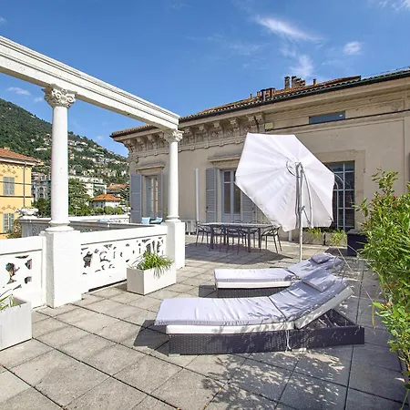 Apartamento Three-room In Center *