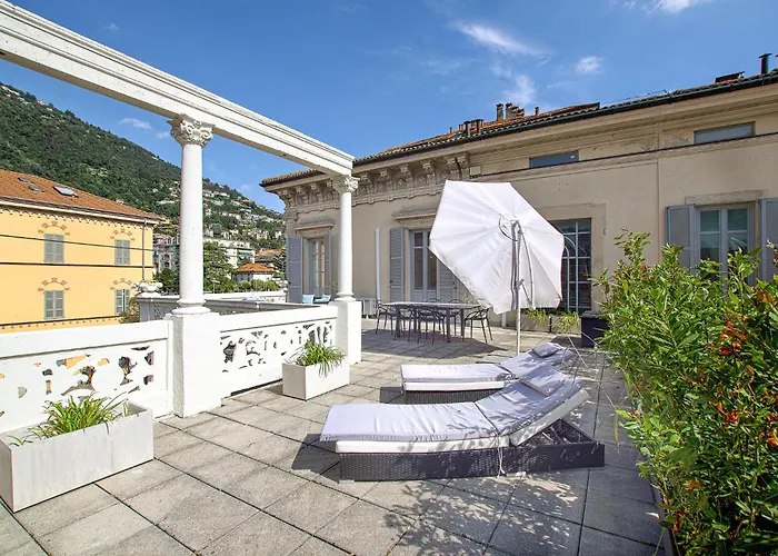 Apartamento Three-room In Center *