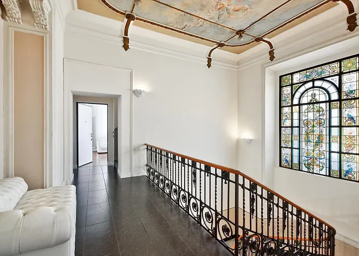 Apartamento Three-room In Center Como